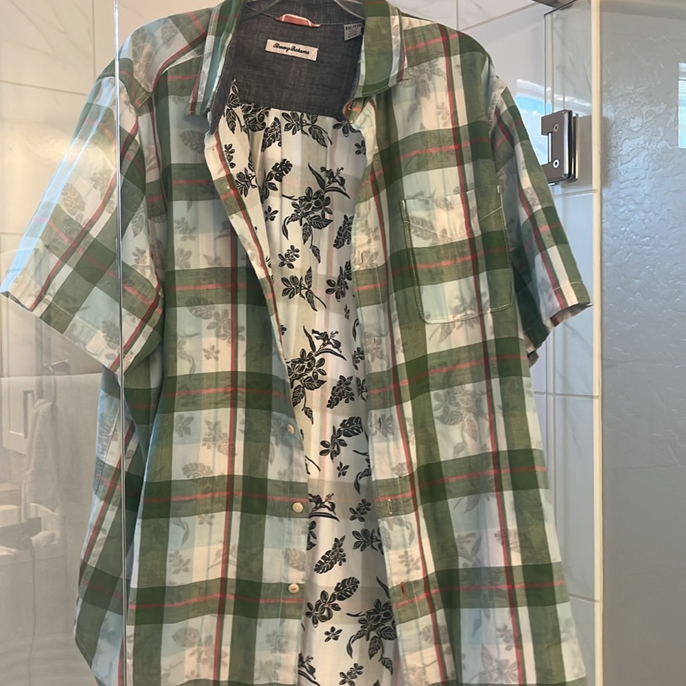 Tommy Bahama Hawaiian Short Sleeve Button Down XXL